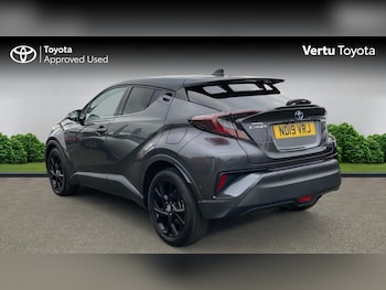 Used Toyota C-HR 2019 for sale - 76170642: Photo