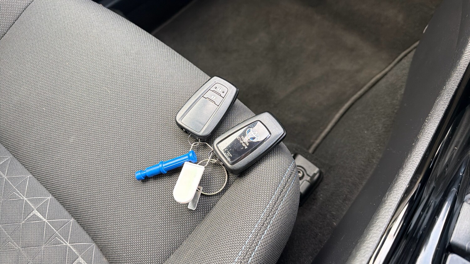 Used Toyota C-HR 2020 for sale - 78212223: Photo 47