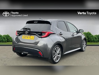 Used Toyota Yaris 2024 for sale - 76650984: Photo