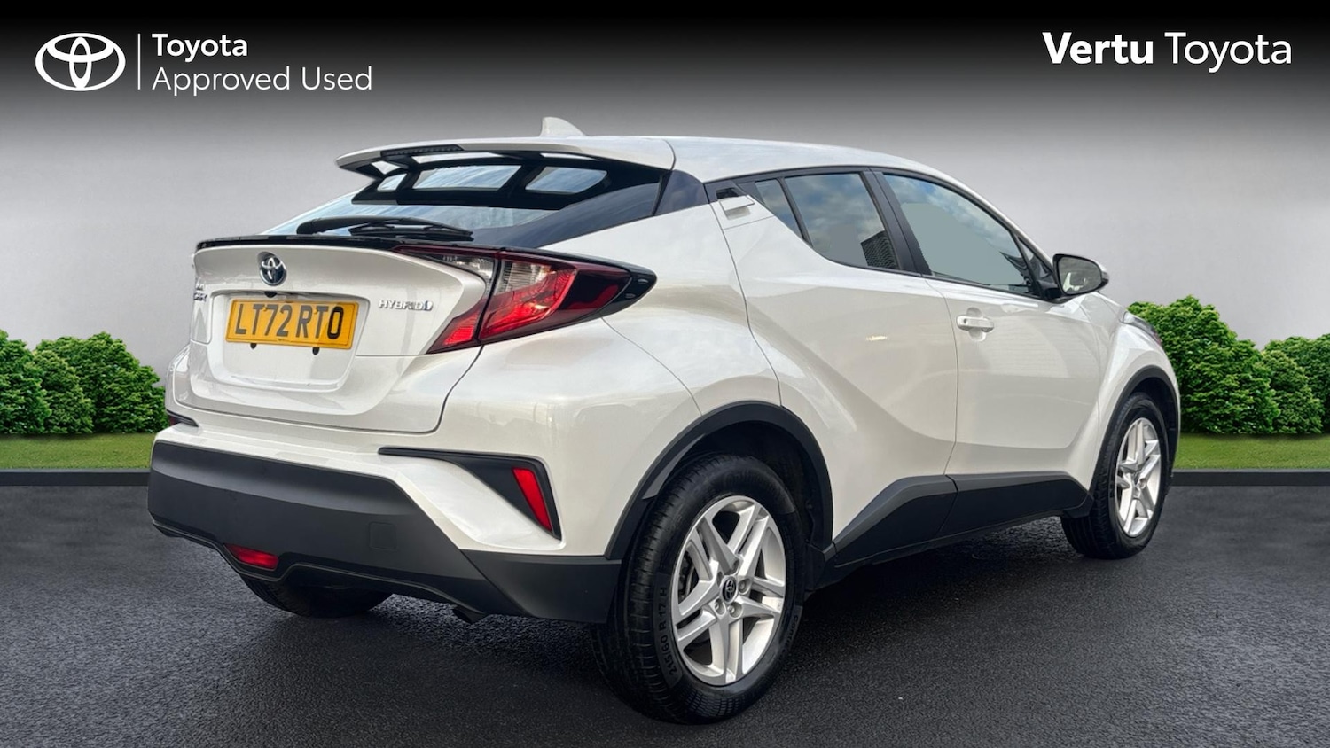 Used Toyota C-HR 2022 for sale - 76946714: Photo 2