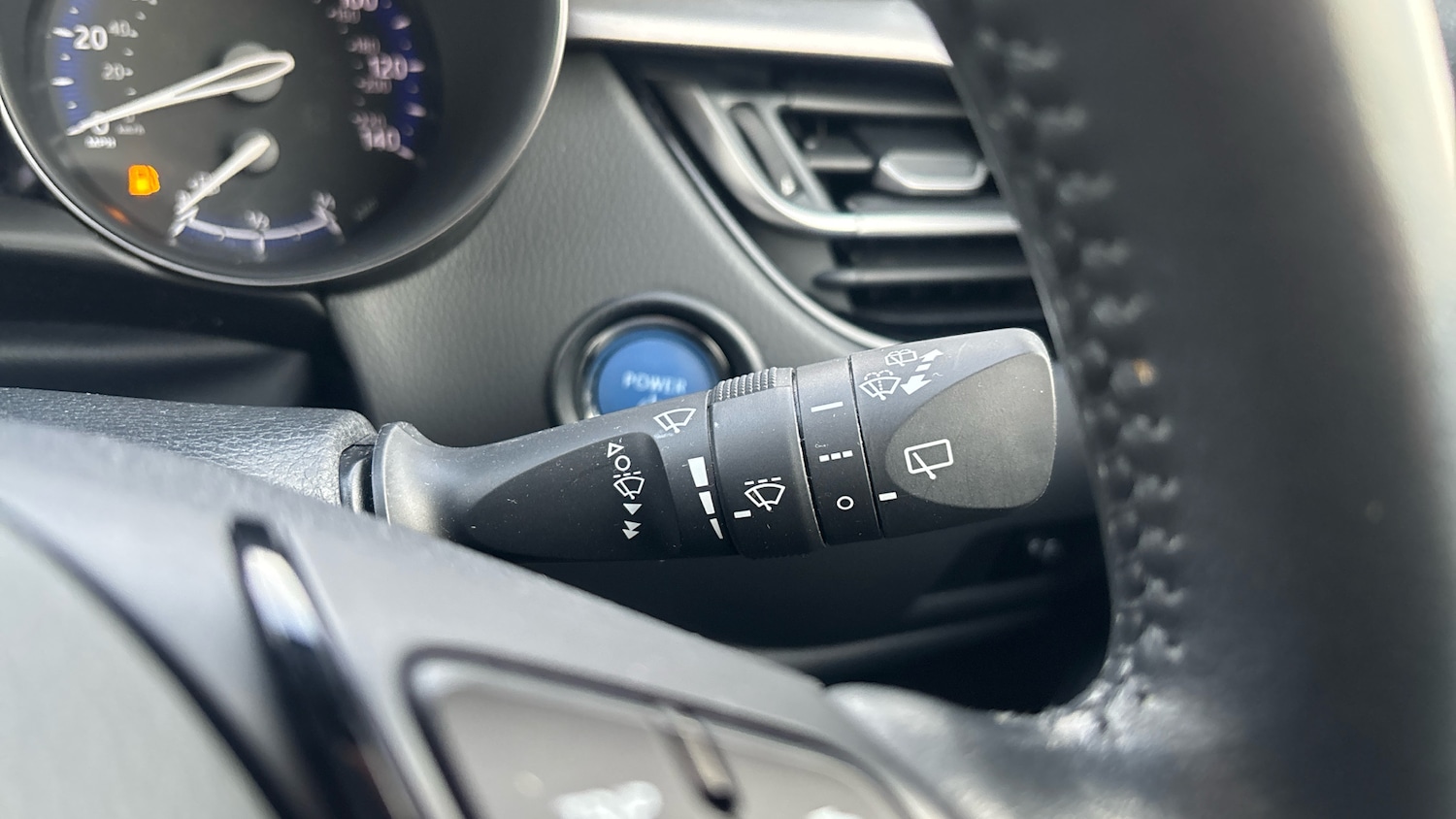 Used Toyota C-HR 2022 for sale - 76946714: Photo 24