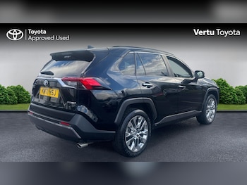 Used Toyota RAV4 2021 for sale - 75932351: Photo