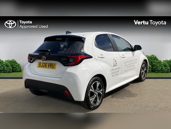 Used Toyota Yaris 2026 for sale - 79560129: Photo
