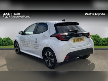 Used Toyota Yaris 2026 for sale - 79560129: Photo