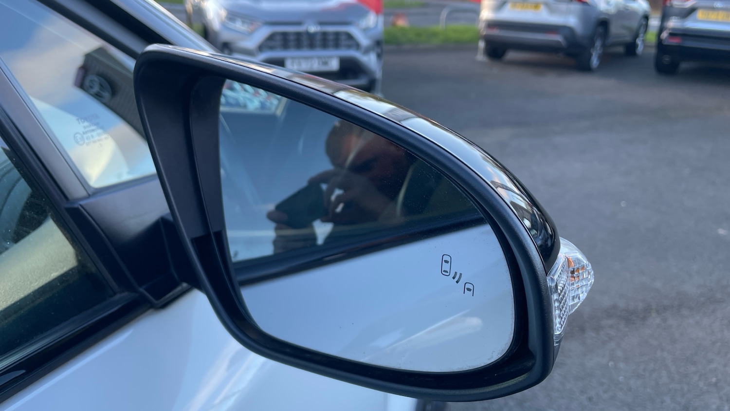 Used Toyota C-HR 2023 for sale - 76612523: Photo 22