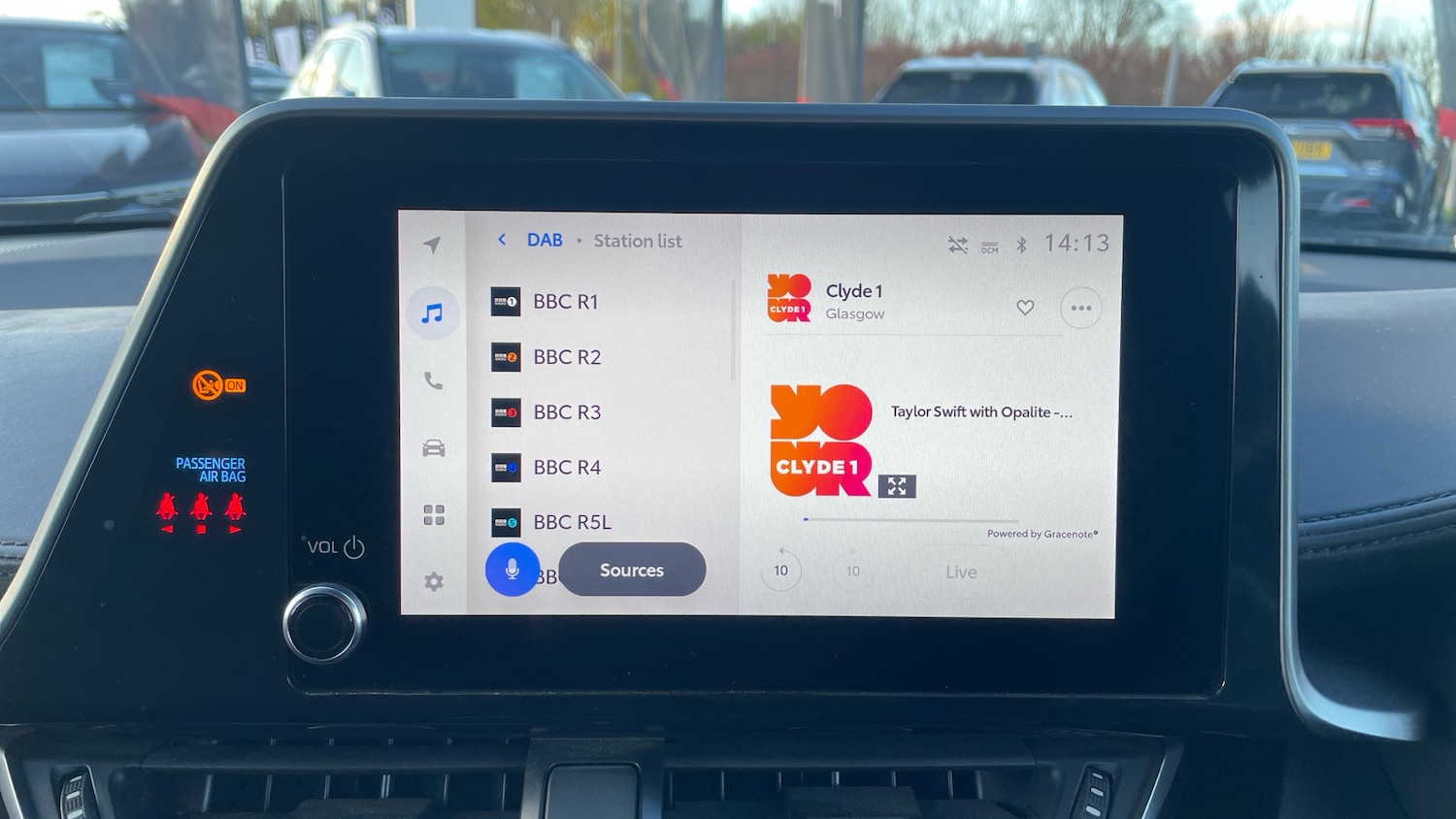 Used Toyota C-HR 2023 for sale - 76612523: Photo 30