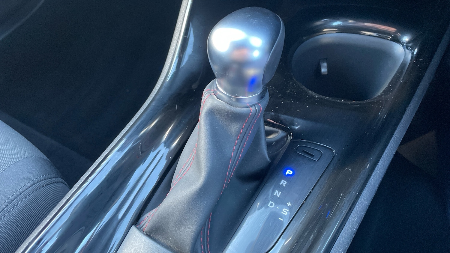 Used Toyota C-HR 2023 for sale - 76612523: Photo 35