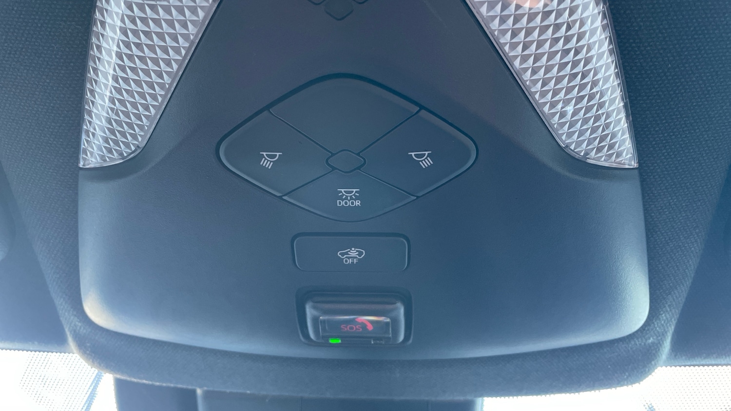 Used Toyota C-HR 2023 for sale - 76612523: Photo 44