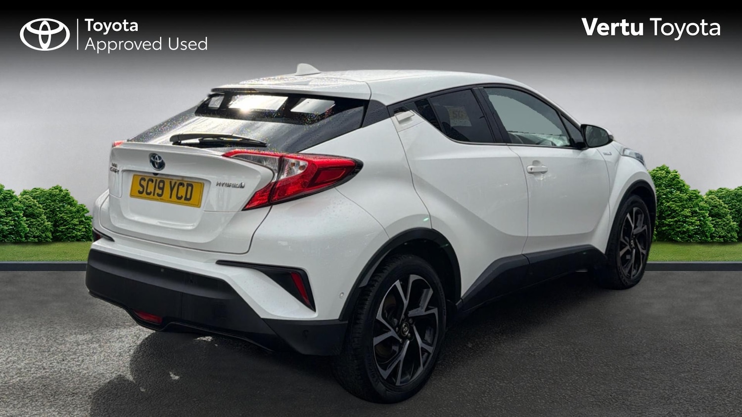 Used Toyota C-HR 2019 for sale - 78078037: Photo 2