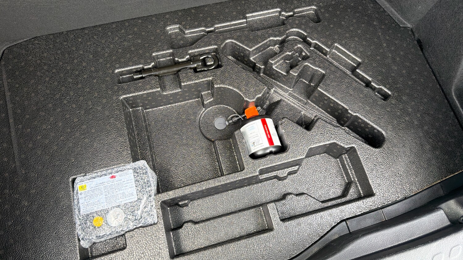 Used Toyota C-HR 2019 for sale - 78078037: Photo 20