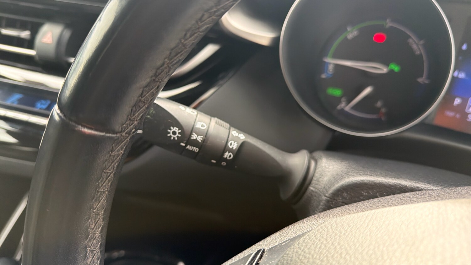 Used Toyota C-HR 2019 for sale - 78078037: Photo 29