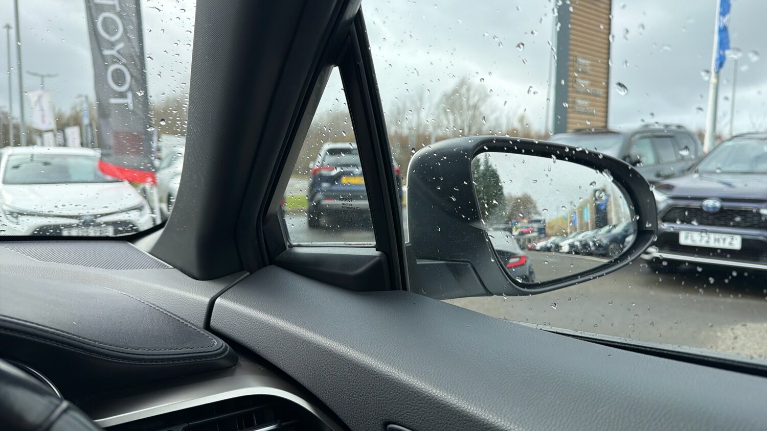 Used Toyota C-HR 2019 for sale - 78078037: Photo 37