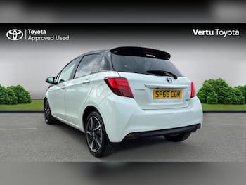Used Toyota Yaris 2017 for sale - 79625349: Photo