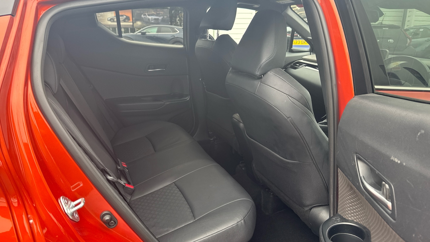 Used Toyota C-HR 2021 for sale - 76233055: Photo 12