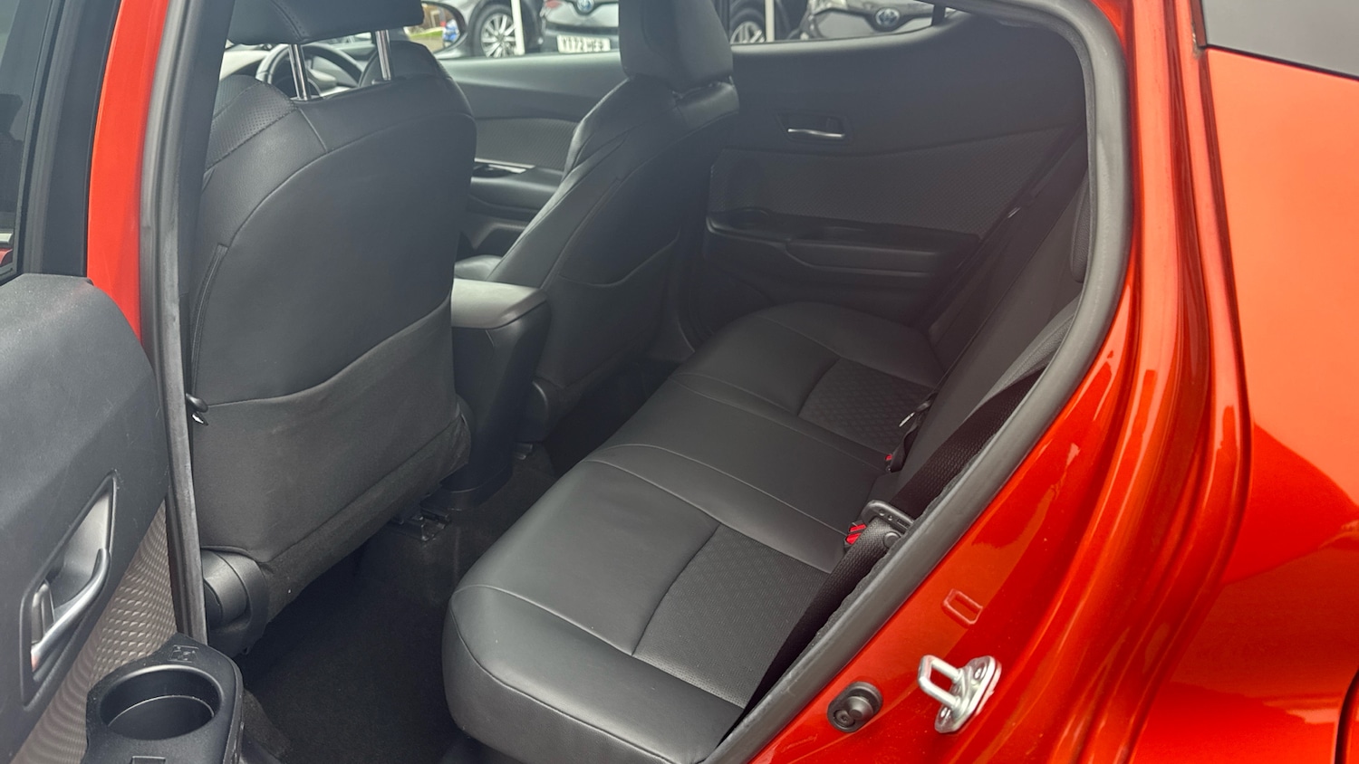 Used Toyota C-HR 2021 for sale - 76233055: Photo 13