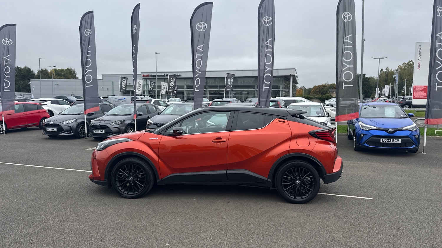 Used Toyota C-HR 2021 for sale - 76233055: Photo 17