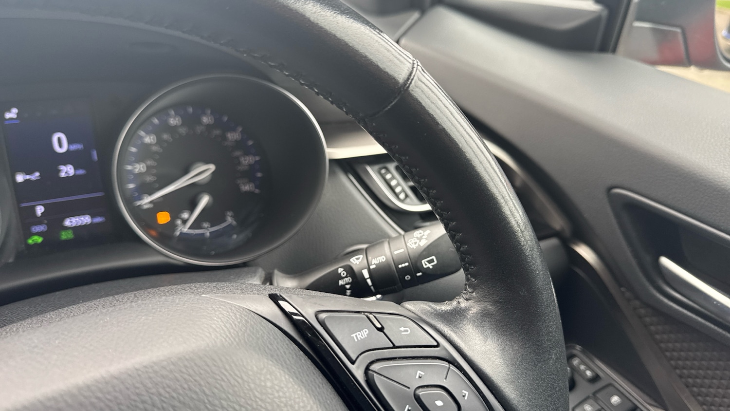 Used Toyota C-HR 2021 for sale - 76233055: Photo 29