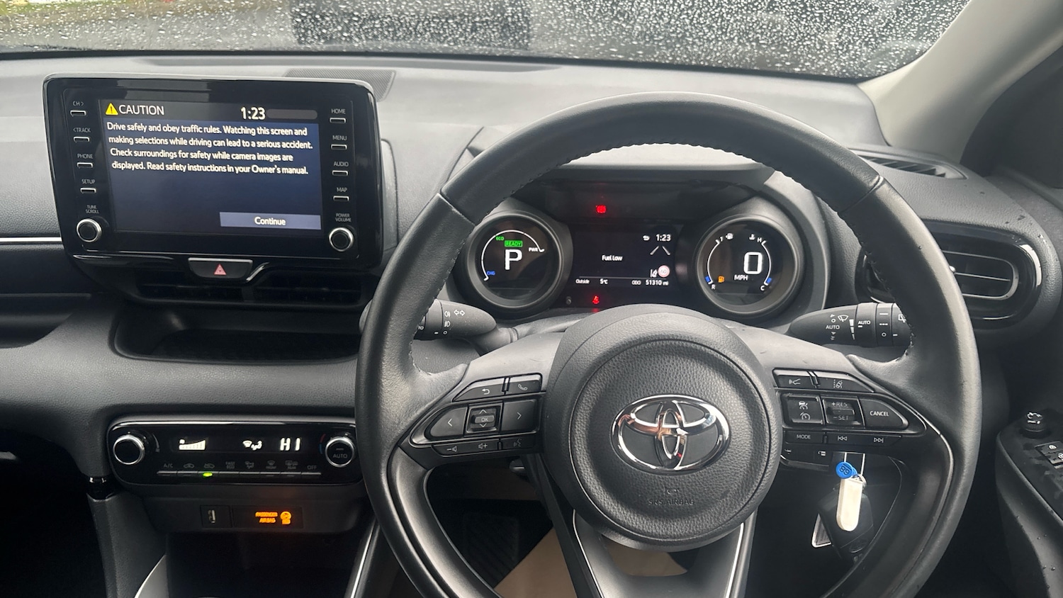 Used Toyota Yaris 2023 for sale - 77541288: Photo 8