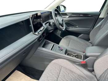 Used Volkswagen Tiguan 2024 for sale - 74854169: Photo