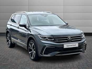 2023 - Facelift 1.5 TSI R-Line EVO DSG Automatic 5-Door