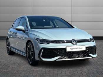 2025 - MK8 Facelift 1.5 eTSI (150ps) R-Line DSG Automatic 5-Door