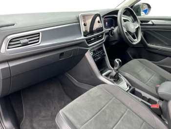 Used Volkswagen T-Roc 2024 for sale - 74791367: Photo