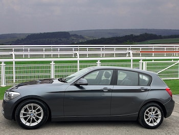 Used BMW 1 Series 2012 for sale - 77802046: Photo