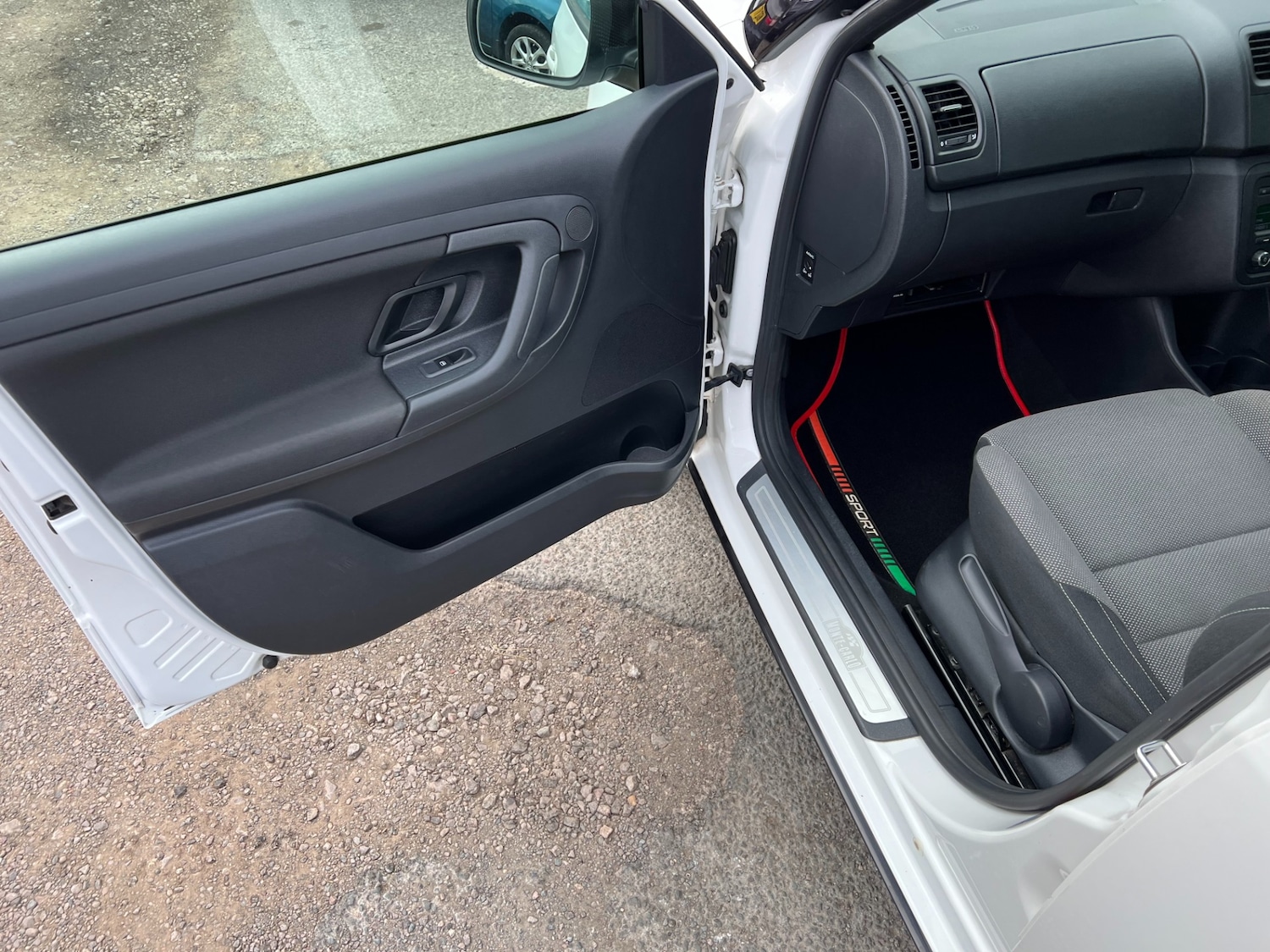 Used Skoda Fabia 2014 for sale - 78131853: Photo 41