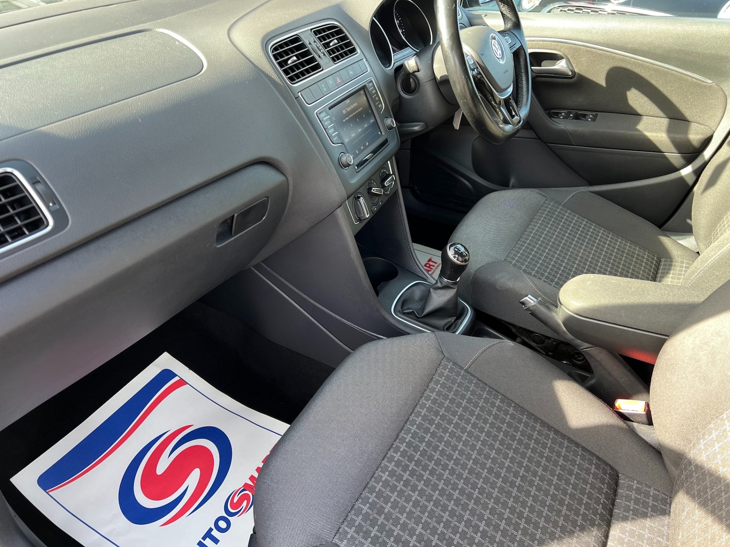 Used Volkswagen Polo 2017 for sale - 77665390: Photo 14