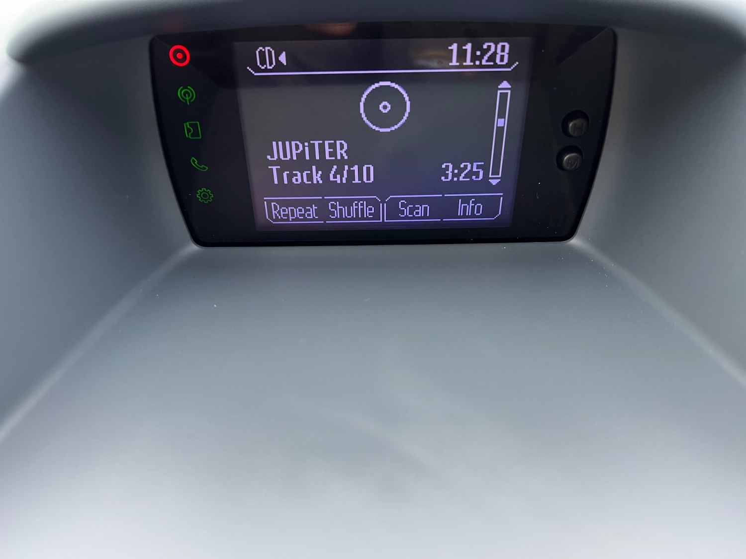 Used Ford Fiesta 2011 for sale - 76544419: Photo 15