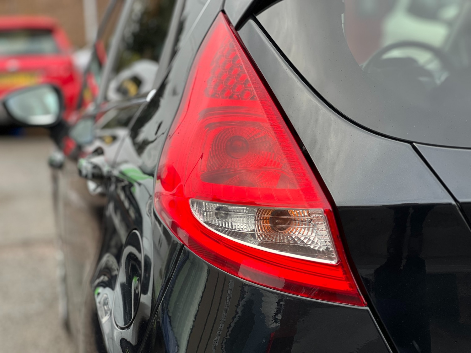 Used Ford Fiesta 2011 for sale - 76544419: Photo 54