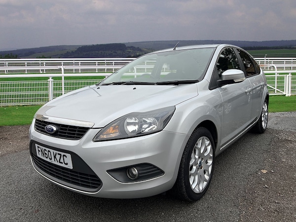 Used Ford Focus 2010 for sale - 76287458: Photo 3