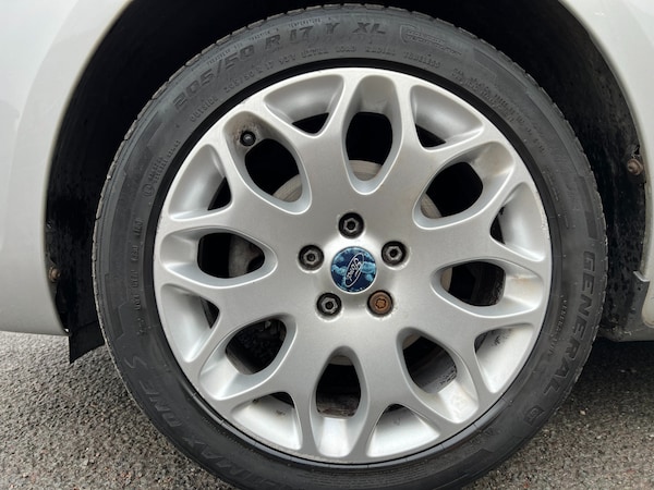 Used Ford Focus 2010 for sale - 76287458: Photo 58