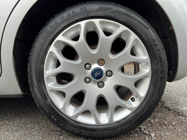Used Ford Focus 2010 for sale - 76287458: Photo 59
