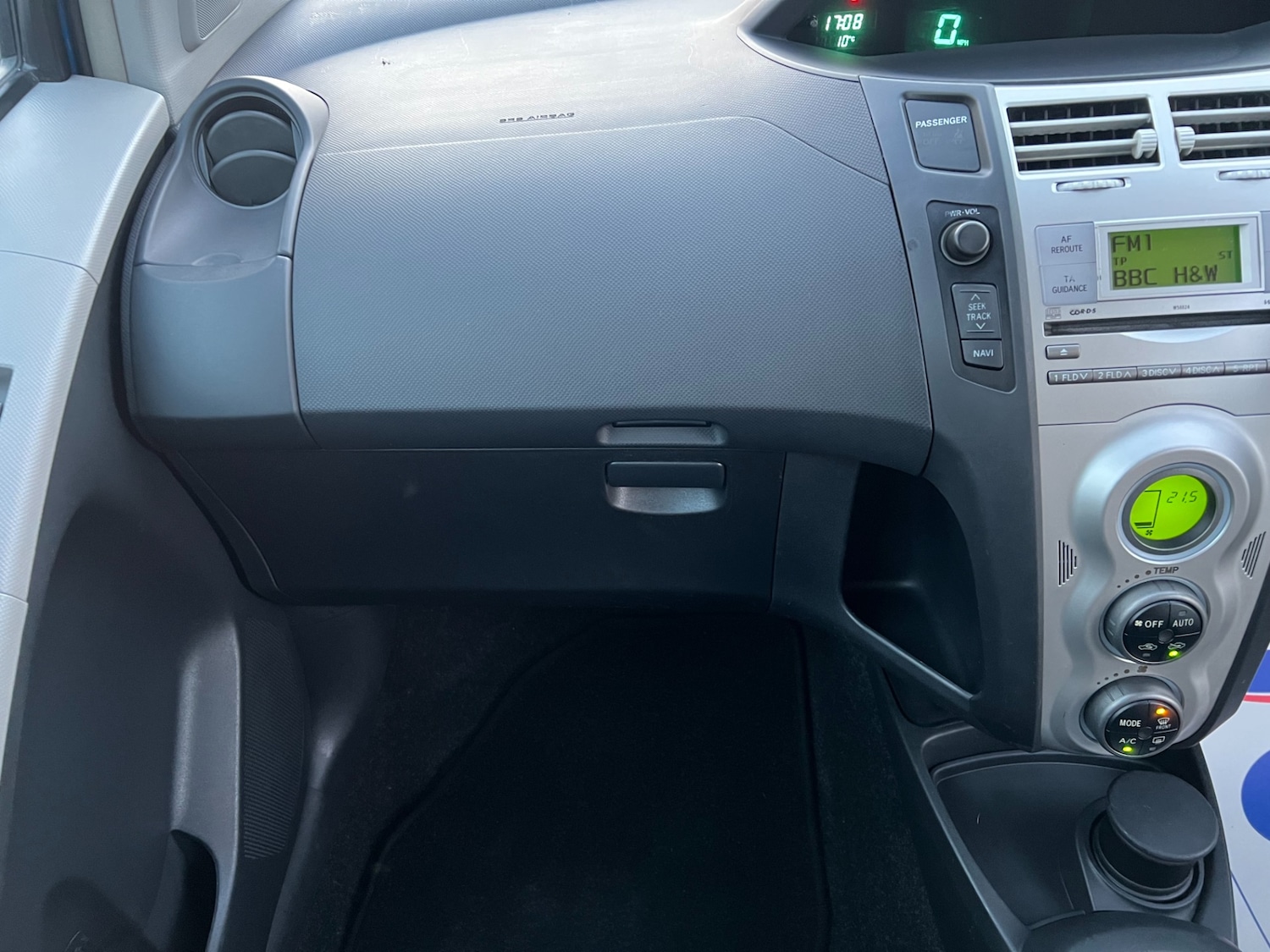 Used Toyota Yaris 2007 for sale - 77475057: Photo 30