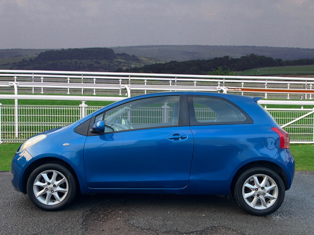 Used Toyota Yaris 2007 for sale - 77475057: Photo 4