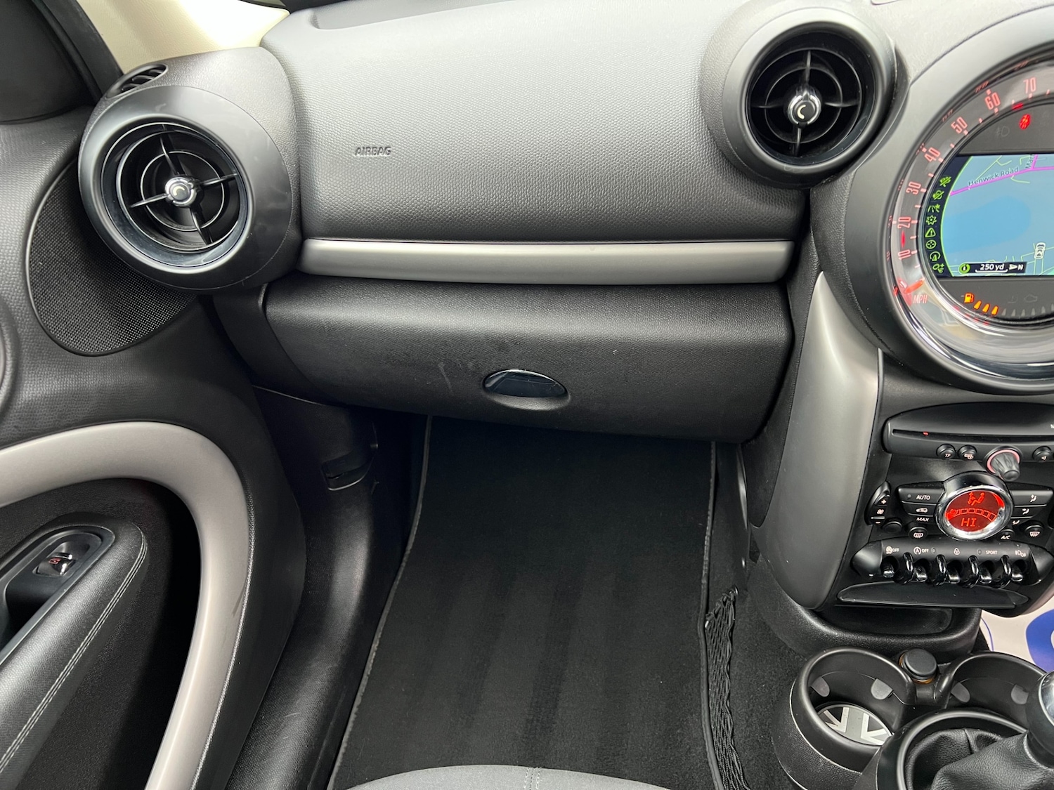 Used MINI Countryman 2015 for sale - 77605559: Photo 33