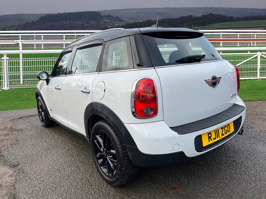 Used MINI Countryman 2011 for sale - 76945507: Photo 2