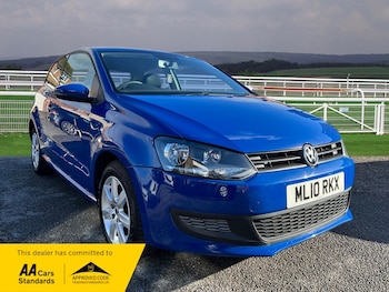 Used Volkswagen Polo 2010 for sale - 76532512: Photo