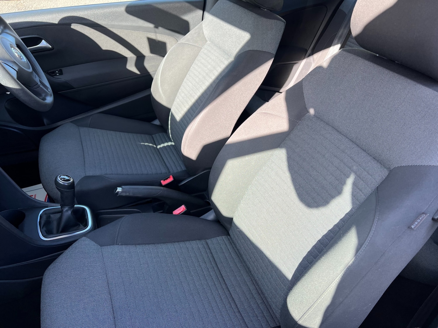 Used Volkswagen Polo 2010 for sale - 76532512: Photo 23