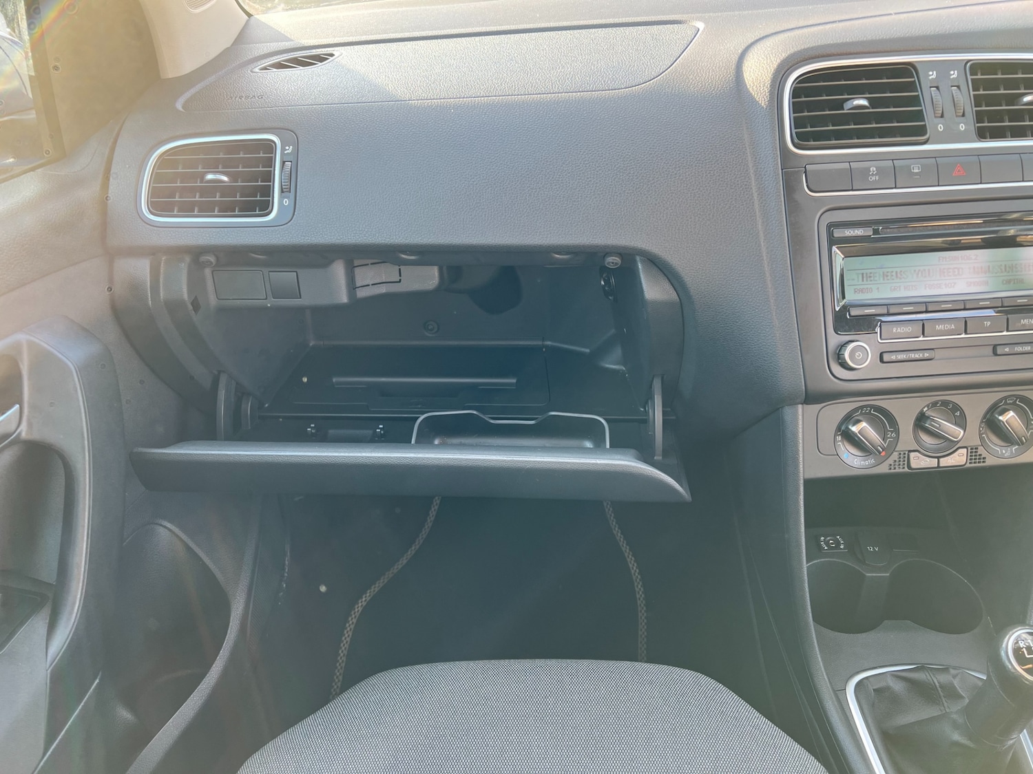 Used Volkswagen Polo 2010 for sale - 76532512: Photo 27