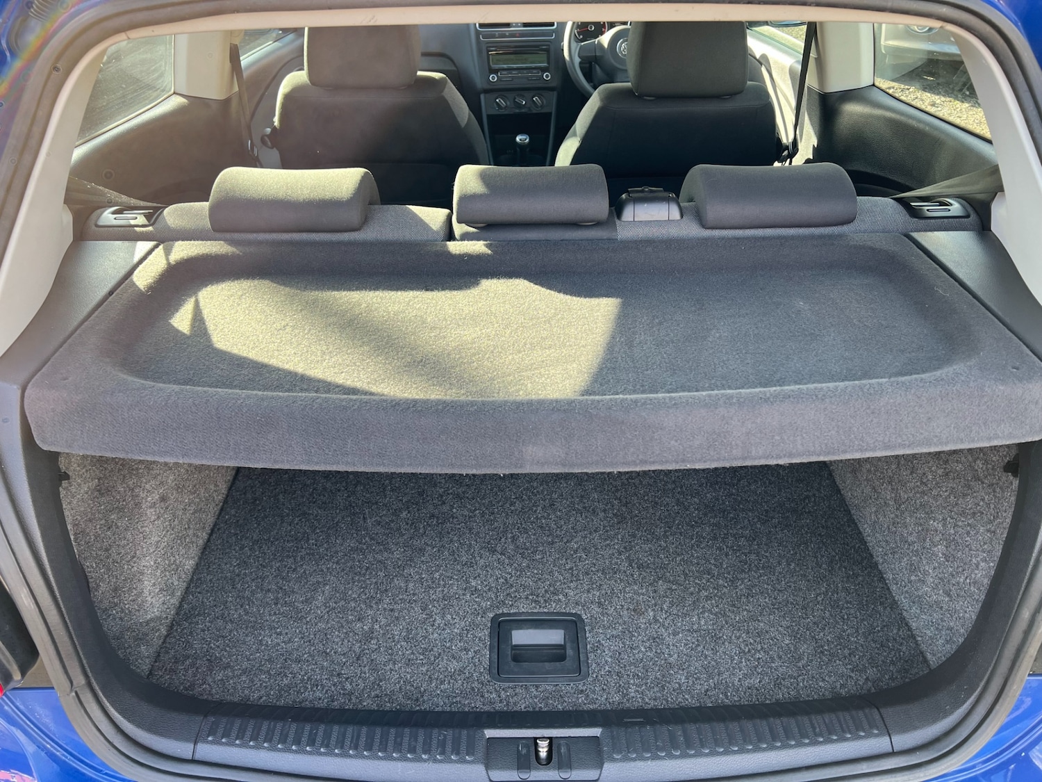 Used Volkswagen Polo 2010 for sale - 76532512: Photo 34