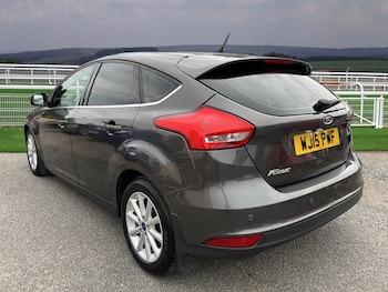 Used Ford Focus 2015 for sale - 75568870: Photo