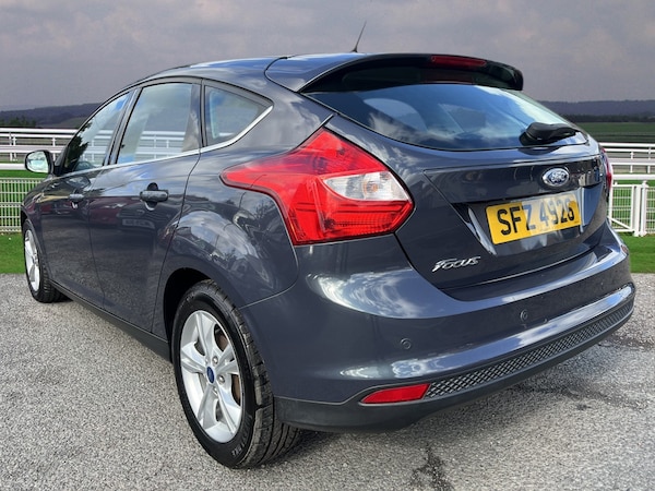 Used Ford Focus 2014 for sale - 75933184: Photo 2