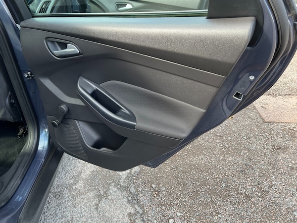 Used Ford Focus 2014 for sale - 75933184: Photo 40