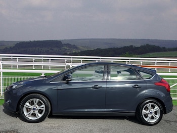 Used Ford Focus 2014 for sale - 75933184: Photo 4