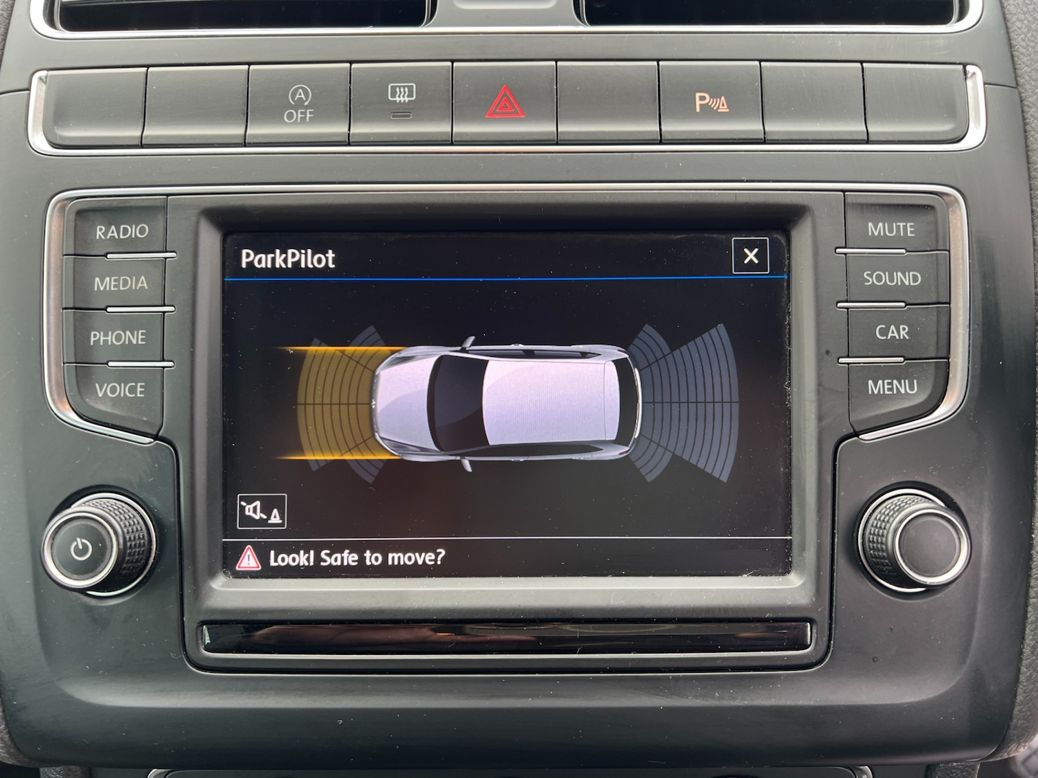 Used Volkswagen Polo 2017 for sale - 76208700: Photo 16