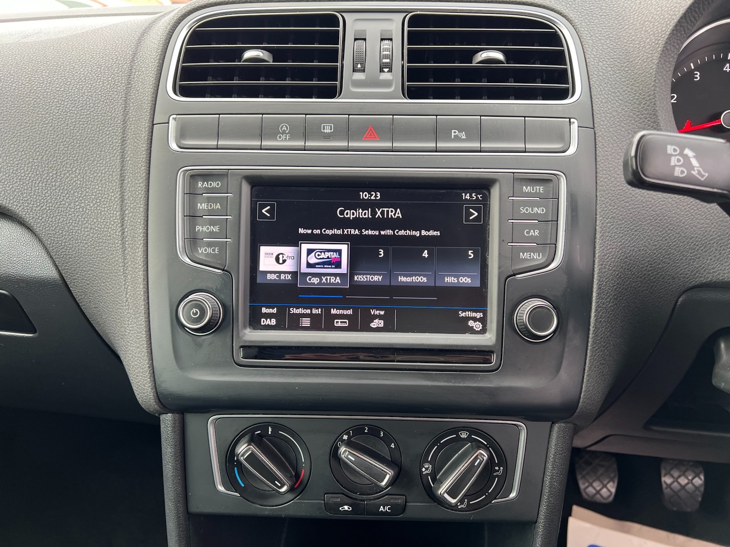 Used Volkswagen Polo 2017 for sale - 76208700: Photo 30