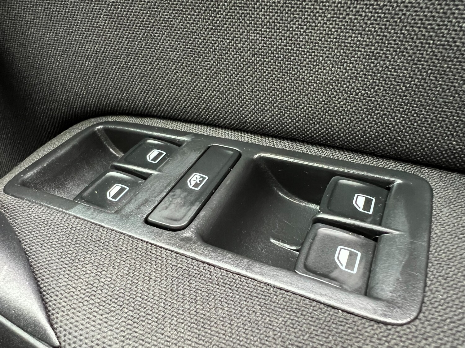 Used Volkswagen Polo 2017 for sale - 76208700: Photo 36