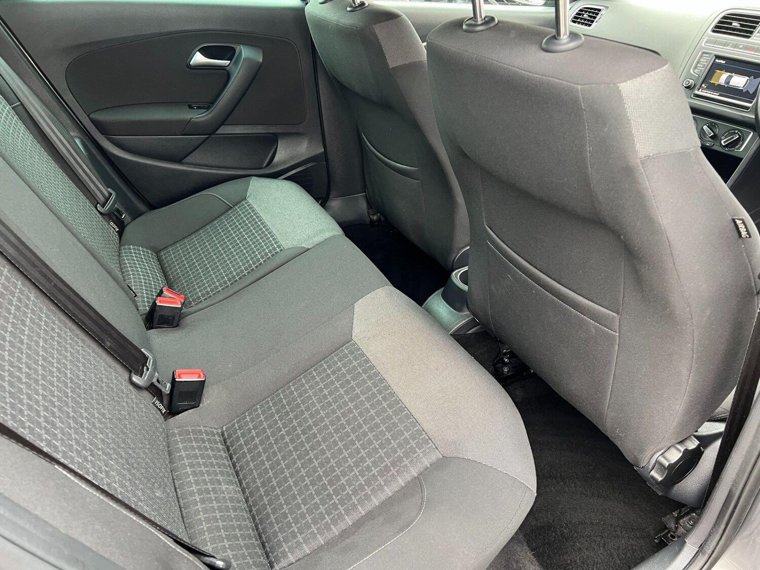 Used Volkswagen Polo 2017 for sale - 76208700: Photo 43